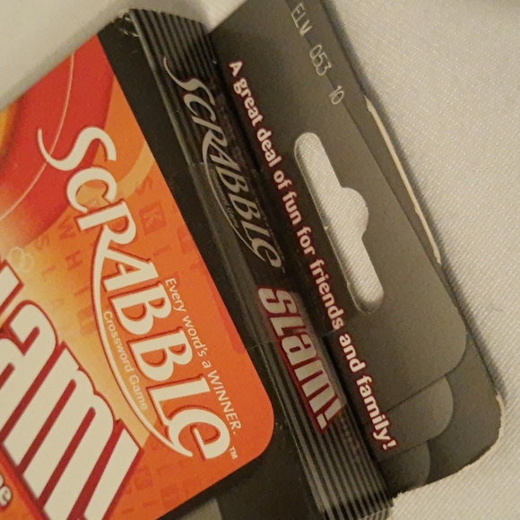 Scrabble Slam! Card Game Word Game Fast Paced Fun! Ages 8+ - Picture 3 of 14